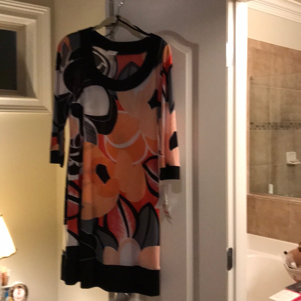New, washable coral/black, size M dress